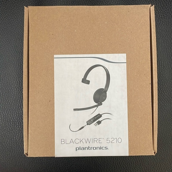 Plantronics Blackwire C5210 Headset New Open Box - Picture 1 of 5